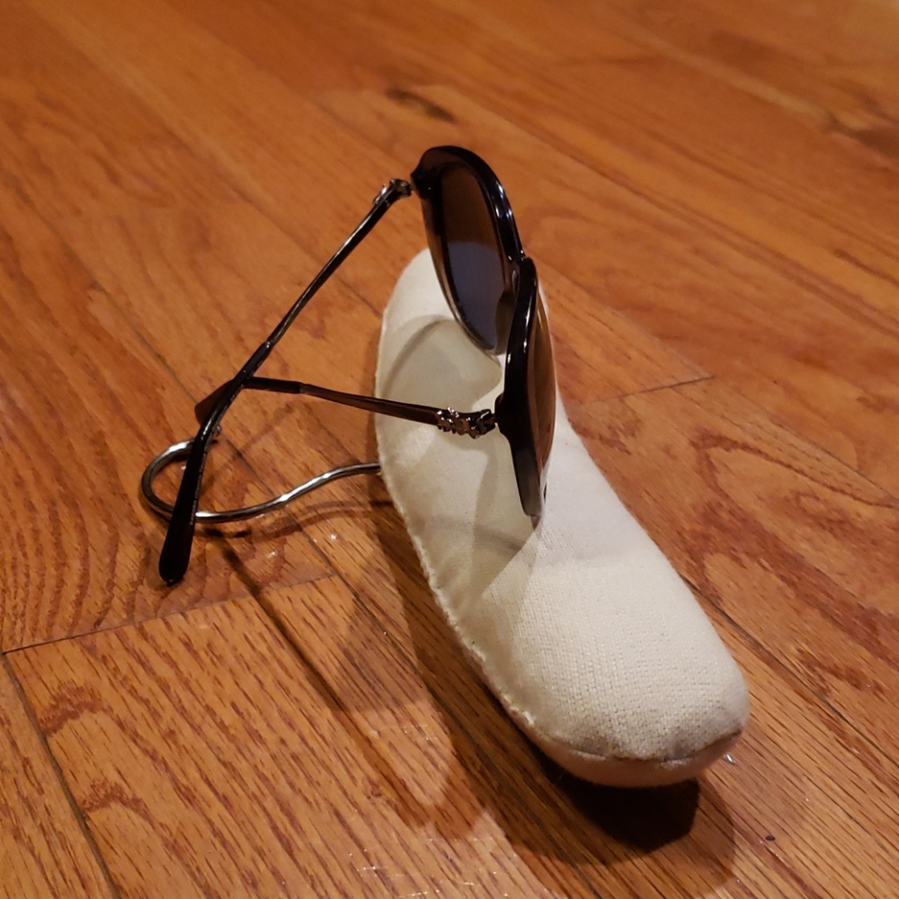 Coach sunglasses Authentic - Picture 3 of 11